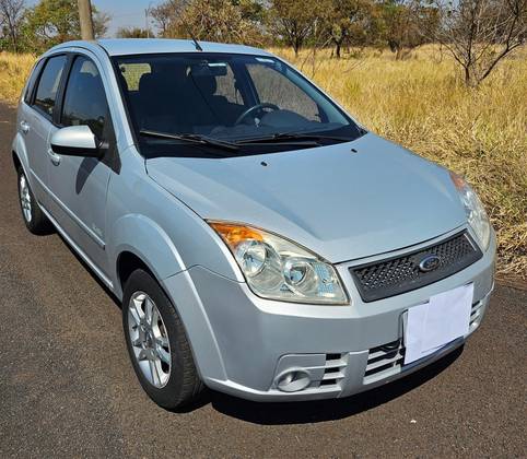 FORD FIESTA 1.6 MPI CLASS HATCH 8V FLEX 4P MANUAL